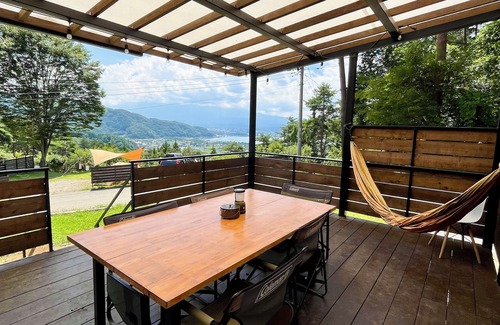 Fujikawaguchiko RV Rental | Retreat Camp Mahoroba