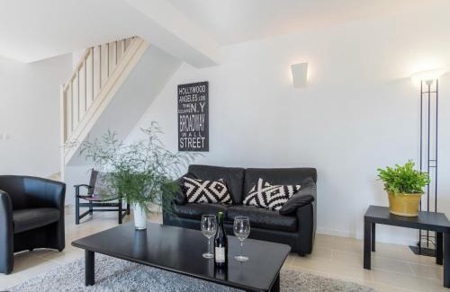 Beaumont-en-Veron House | Retreat in Beaumont-en-Véron