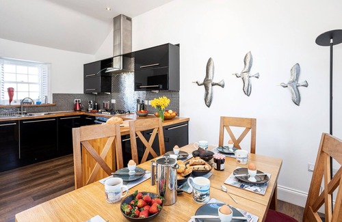 Barrow-in-Furness Cottage | Retreat in Cumbria with Stunning Sea Views