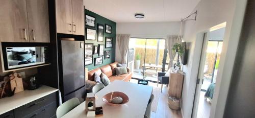 Walmer Apartment | Retreat on 3rd - Pets Welcome - Coffee Bar