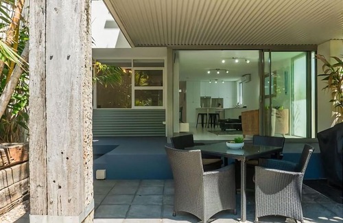 Sawtell Apartment | Retreat on Fourth