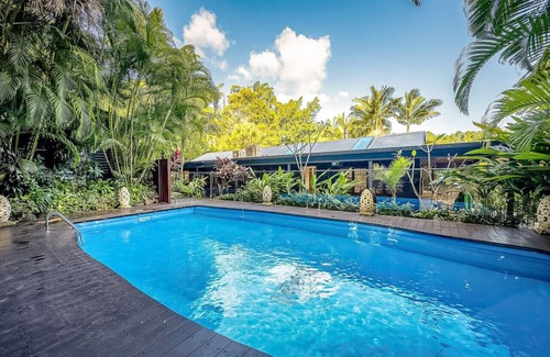 The Pocket Villa | Retreat Private Villa, Sanctuary in the Pocket