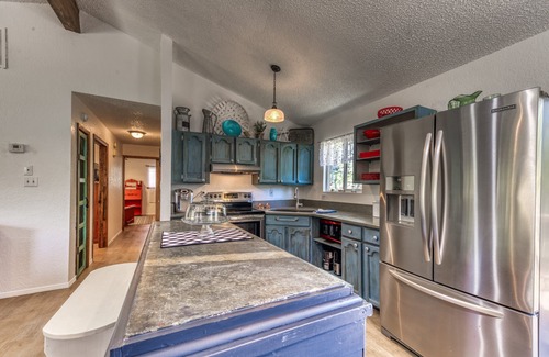 Alto House | Retreat to Nature | King Suite + Wildlife Views