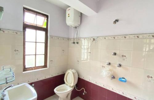 Rumtek House | Retreath
