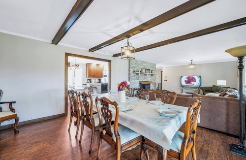 Blakeslee House | Retreats, 24 Acres, Reunions, Swim Spa, Game Rooms