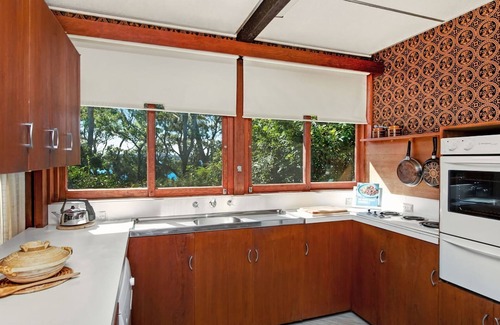 Mollymook Beach House | Retro Japanese in Mollymook