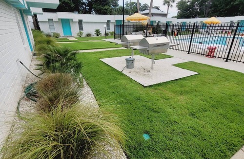 Gulf Shores Condo | Retro Retreat: Near beach, beautiful pool, walk to park and coffee shop.