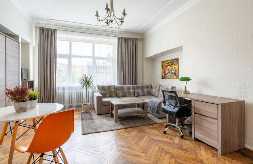 Kaunas Apartment | Retro Studio