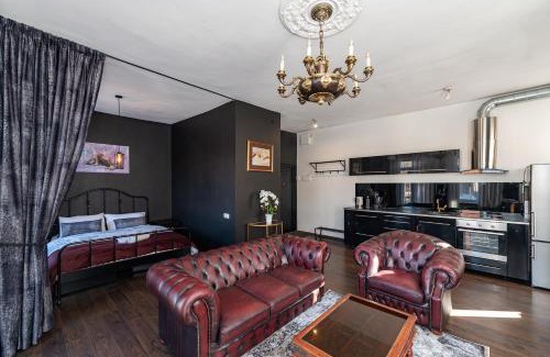 Old Town Apartment | Retro Studio Old Town Apartment by Domvia