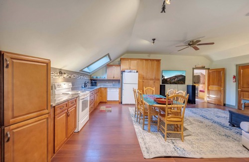 Lake Harmony House | Reunions, Retreats, Lakefront, 3 Houses, Game Rooms, 2 Pool Tables, 3 Hot Tubs
