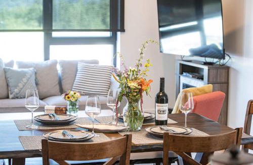 Revelstoke Apartment | Revytalise - Cozy 3 Bedroom Condo