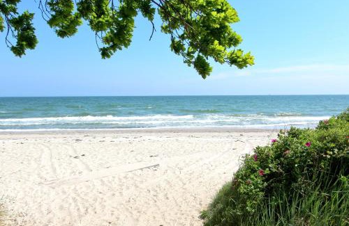 Lobbe Apartment | Rex Rugia FeWo12-7 mit Schwimmbadnutzung im AHOI-Sellin