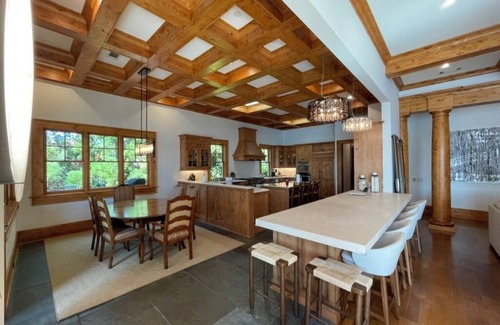 Lake Oconee House | Reynolds Lake Oconee - MASTERS WEEK RENTAL - 6 bed 8 bath house - 9,300 SF
