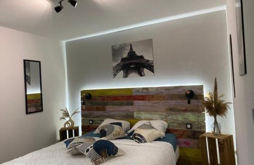Bagnols-sur-Ceze Apartment | REZ de jardin moderne 4 chambres 8 personnes jardinet