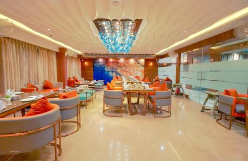 Akola Hotel | RG Exclusive Hotel- Akola