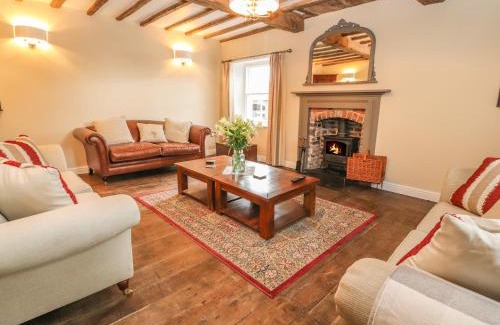 Llanymynech House | Rhandregynwen Hall