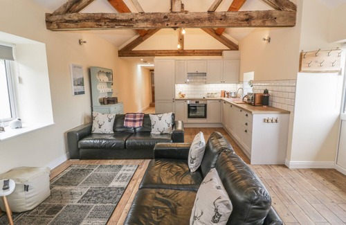 Oswestry Cottage | Rhianwen, Plas Moelfre Hall Barns