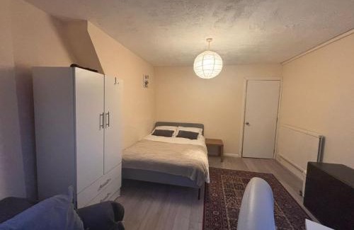 Hoxton West Apartment | Rhodes house