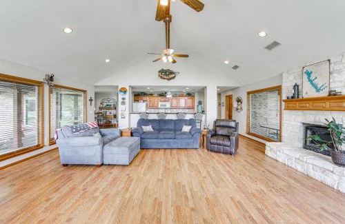 Log Cabin House | Rhodes Retreat with Dock on Cedar Creek Lake!