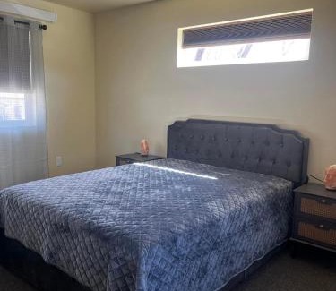 Gardiner House | Rhodopa Guest House at Yellowstone #9