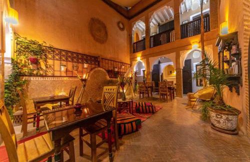 Bab Taghzout House | Riad 7 Saints