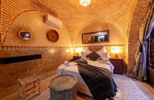 Bab Taghzout House | Riad 7 Saints