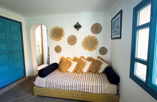 El Hara House | Riad Abi - magical view and swimming pool - Free breakfast