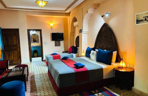Ain Azlitan House | Riad Ahlam
