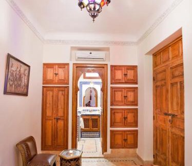 Sidi Ben Slimane El Jazouli House | Riad Arbre Bleu