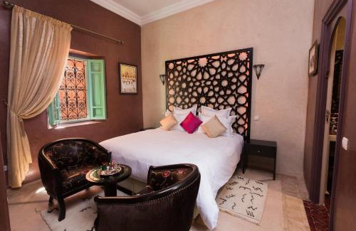Assouel Bed & Breakfast | RIAD AZRUR