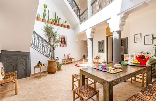 Mouassine House | Riad Belvi - Breakfast - 10mn Jemaa El Fnaa-Pool