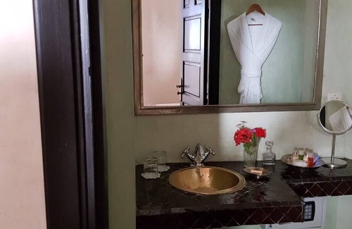 Sidi Bou Amar House | Riad brillant home in Marrakech medina, near the famous Jemaa el fna place