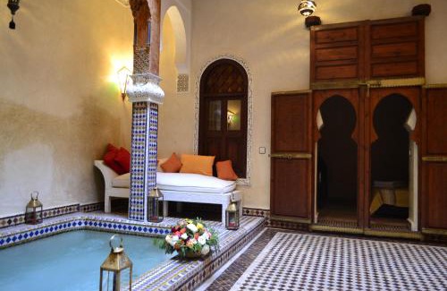 El Hara House | Riad Charik