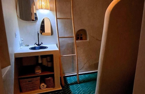 Assouel House | Riad Dar el Hachmia, Medina's center, heated pool, A/C, hammam and plunge pool