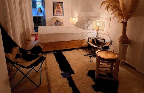 Assouel House | Riad Dar el Hachmia, Medina's center, heated pool, A/C, hammam and plunge pool