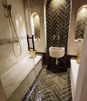 Medina of Tangier House | Riad Dar Lyabaïana privatisé, climatisé, hammam ,vue mer