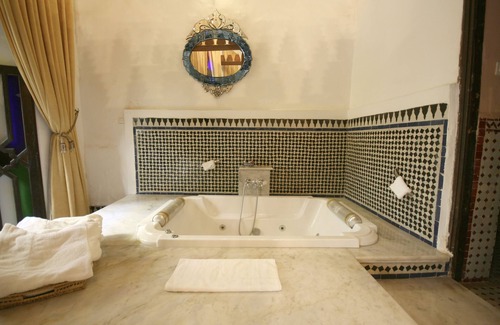 R'habet Zbib House | Riad El Ghalia