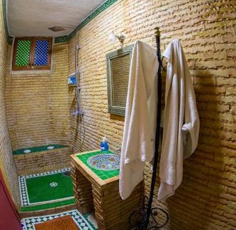 Oulad Khallouf House | Riad Eti Noor Fès