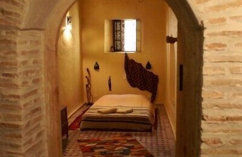 Meknes Medina House | Riad Felloussia