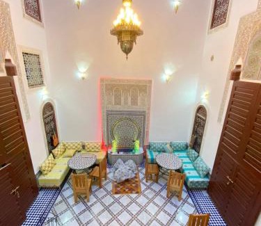 El Mokhifa House | Riad Fes Colors & SPA - Family Lodging