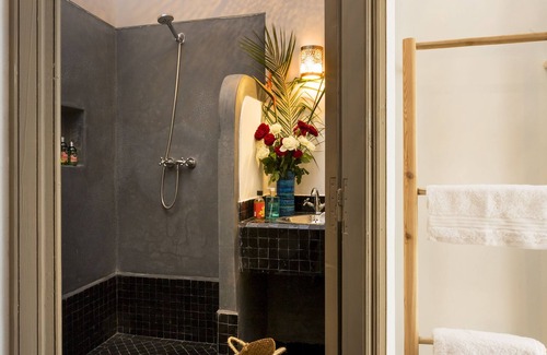 Sidi Bou Amar Bed & Breakfast | Riad Lumière