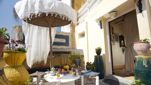 Medina House | Riad Lunetoile