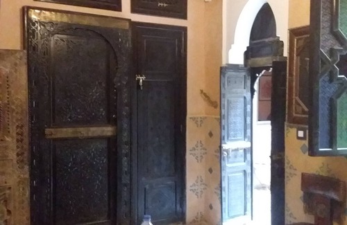 Kbour Chou House | Riad Makene Mouchkill
