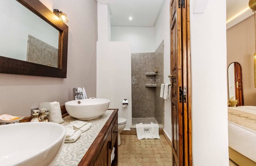 Sidi Bou Amar House | Riad NayaNour