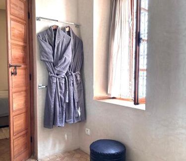 Bab Taghzout House | Riad Rossi