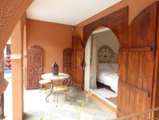 Coromandel Bed & Breakfast | RIAD SAINT FRANCOIS & SPA