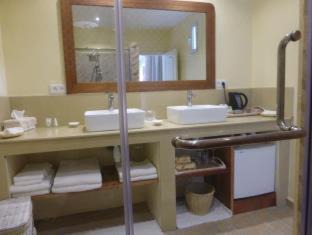 Coromandel Bed & Breakfast | RIAD SAINT FRANCOIS & SPA