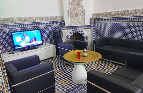 R'habet Zbib House | Riad Soleil D’Or is located in the center of the medina of Fez.