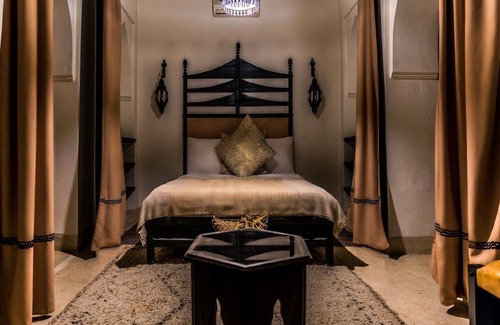Sidi Bou Amar Bed & Breakfast | Riad trois cours your home in Marrakech