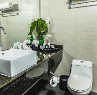 Tocumen Hotel | Riande Aeropuerto Hotel Casino
